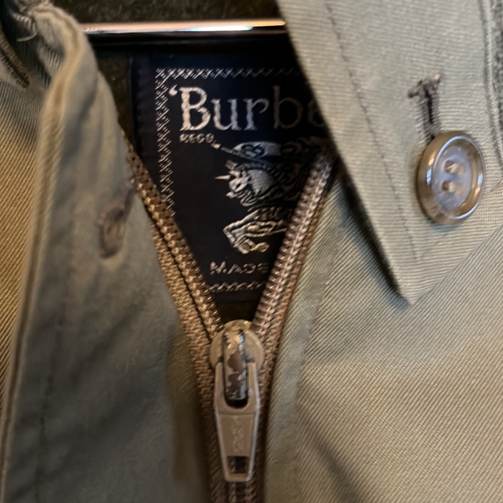 Vintage Burberry Jacket - Picture 5 of 11